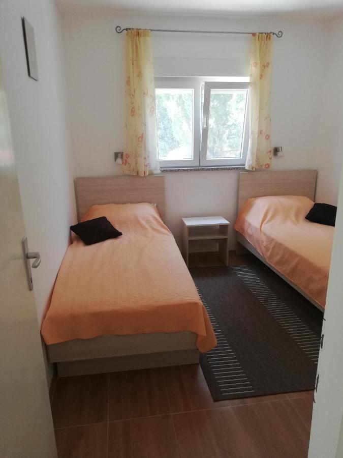Appartement Emil Jasenice (Zadar)